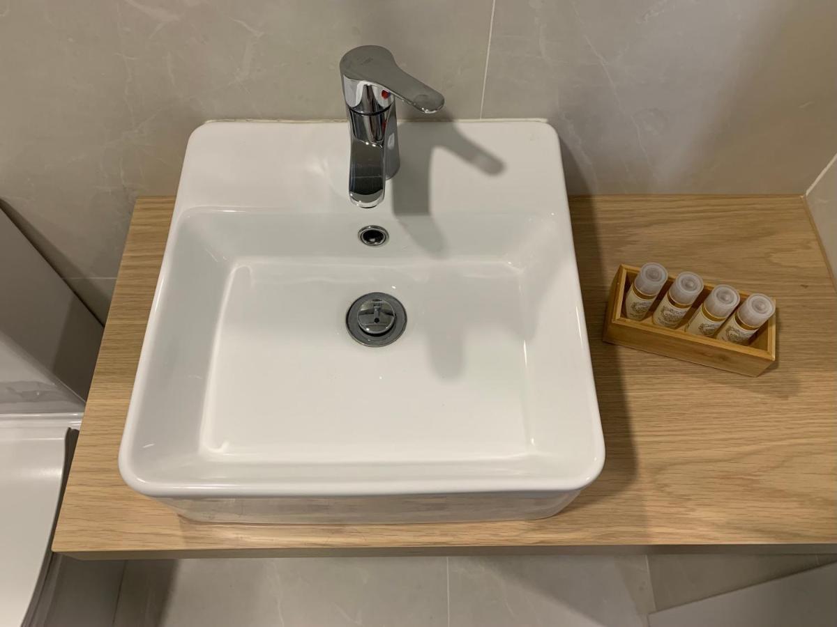 Pharmacia Guesthouse Coimbra Eksteriør bilde
